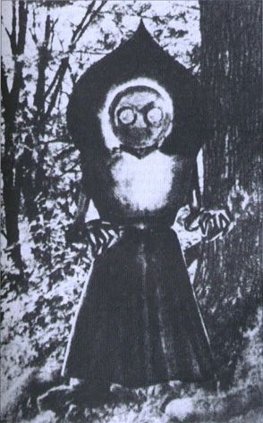 Flatwoods Monster from the appalachian mountains. A sketch showing its erie features.